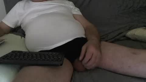 wobbel online show from 12-16-25, 04:56