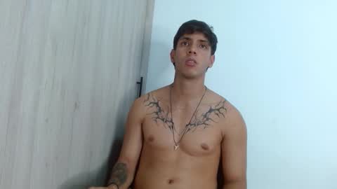 Snapshot of wolf_light chatting on 12-13-25, 11:32 wolf_light online show from 12-13-25, 11:32