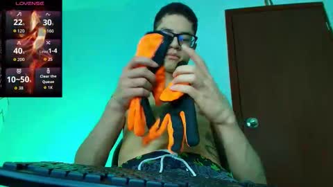  W O L F  online show from 11-28-25, 11:24