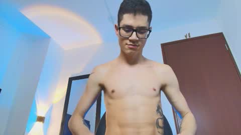  W O L F  online show from 01-31-26, 07:11