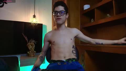  W O L F  online show from 03-16-26, 11:25