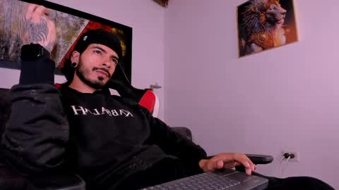 wolferatus online show from 06-07-26, 12:15