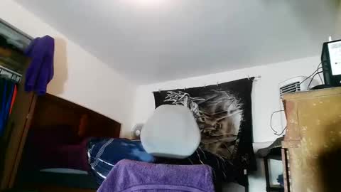 wolfman79 online show from 10-27-25, 11:03