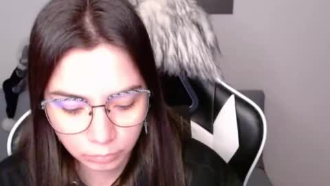 Alex online show from 12-05-25, 02:31