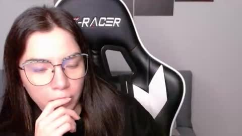 Alex online show from 03-26-26, 02:50