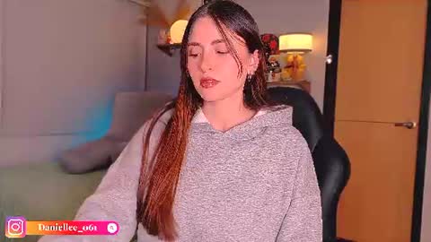   online show from 08-01-26, 04:23