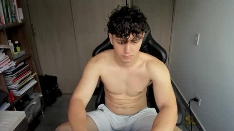 Snapshot of wolker_allan chatting on 02-22-26, 03:21 wolker_allan online show from 02-22-26, 03:21