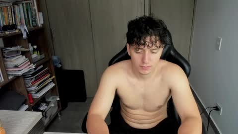 Snapshot of wolker_allan chatting on 03-04-26, 06:14 wolker_allan online show from 03-04-26, 06:14