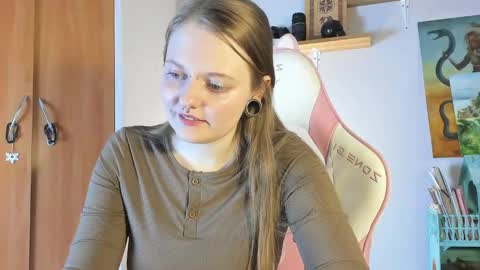 wonderconnie online show from 10-02-25, 01:29