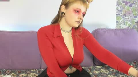 Snapshot of wonderconnie chatting on 07-20-26, 05:26 wonderconnie online show from 07-20-26, 05:26