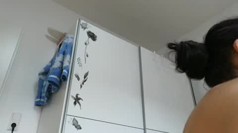 Wondergirl online show from 09-29-25, 08:19