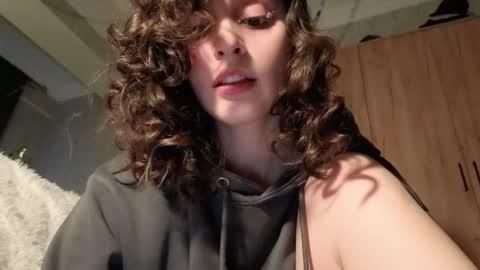 Stia online show from 01-09-26, 01:47