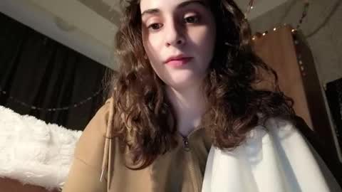 Stia online show from 02-16-26, 02:35