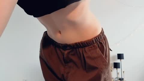 Stia online show from 04-12-26, 03:06