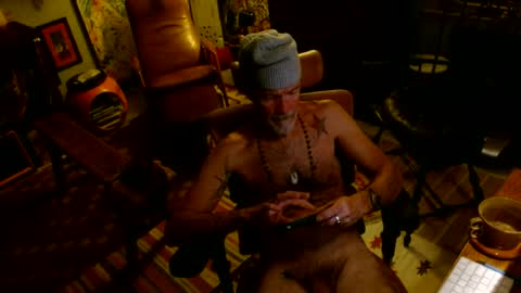 Snapshot of woodchuck185 chatting on 06-24-26, 02:32 Chuck online show from 06-24-26, 02:32