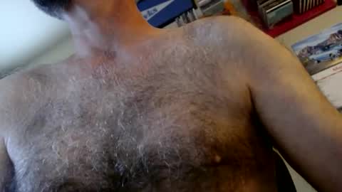 WoodieSays online show from 05-29-26, 03:43