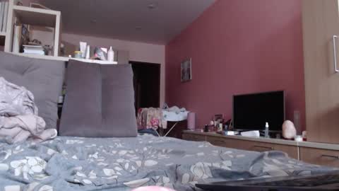 Woodland Peony online show from 02-18-26, 05:25