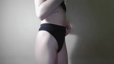 Mary online show from 03-27-26, 03:56