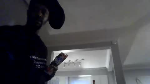 Snapshot of woodpipe69 chatting on 12-15-24, 10:26 Woodpipe69 online show from 12-15-24, 10:26