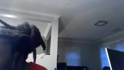 Snapshot of woodpipe69 chatting on 12-16-24, 10:45 Woodpipe69 online show from 12-16-24, 10:45