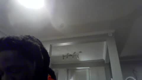 Snapshot of woodpipe69 chatting on 01-01-25, 10:11 Woodpipe69 online show from 01-01-25, 10:11