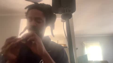 Snapshot of woodpipe69 chatting on 01-20-25, 08:40 Woodpipe69 online show from 01-20-25, 08:40