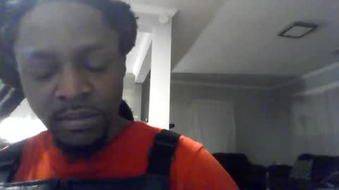 Snapshot of woodpipe69 chatting on 02-21-25, 02:06 Woodpipe69 online show from 02-21-25, 02:06