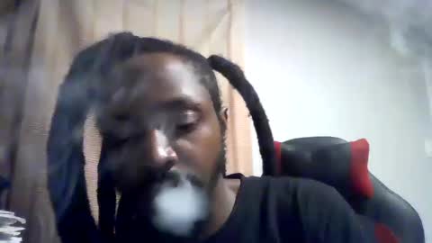 Snapshot of woodpipe69 chatting on 10-12-25, 01:15 Woodpipe69 online show from 10-12-25, 01:15