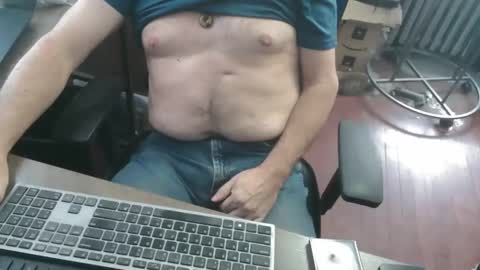 woodworker6473 online show from 03-20-26, 01:49