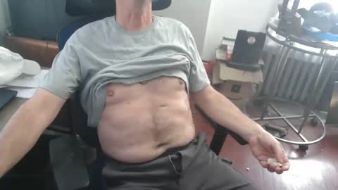 woodworker6473 online show from 04-10-26, 02:11