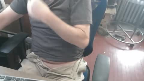 woodworker6473 online show from 04-14-26, 01:39