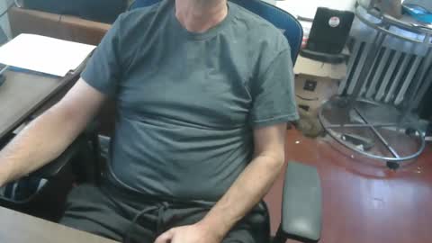 woodworker6473 online show from 04-26-26, 10:07