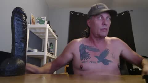 Woody online show from 09-28-25, 04:29