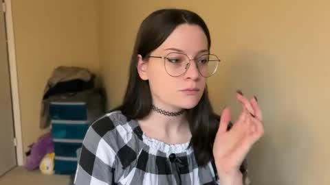 Snapshot of worship_lucina chatting on 02-06-25, 06:13 Lucina online show from 02-06-25, 06:13