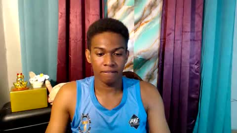 Snapshot of worshipmycockxxx chatting on 10-29-25, 01:35 Josh This is my new account now  online show from 10-29-25, 01:35