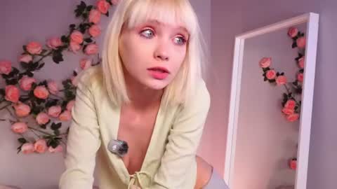 wow_angel online show from 08-02-26, 05:39