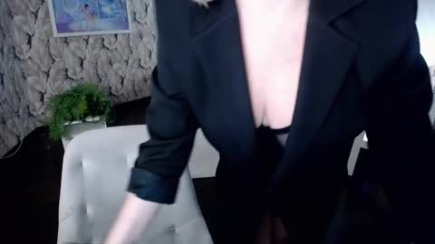 wow_co online show from 01-13-25, 07:21