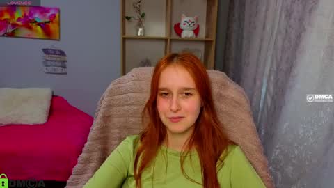 wow_emma_ online show from 04-18-26, 02:21