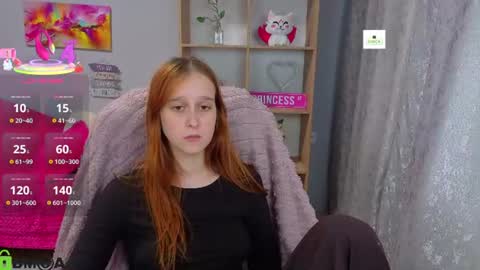 wow_emma_ online show from 06-12-26, 02:27