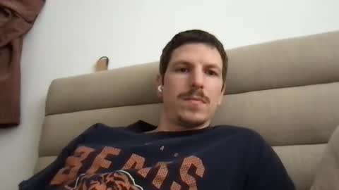 Snapshot of wow_justwow chatting on 03-11-25, 09:34 wow_justwow online show from 03-11-25, 09:34