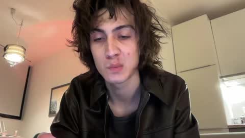 Glen online show from 03-24-26, 09:42