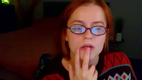 Rebecy online show from 09-18-25, 01:46