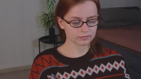 Rebecy online show from 11-25-25, 02:06