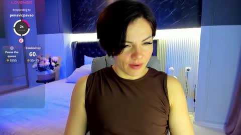 Maya online show from 11-14-25, 01:15