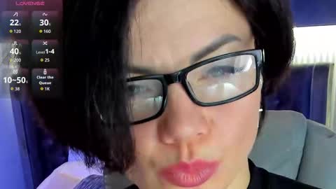 Maya online show from 01-17-26, 01:21