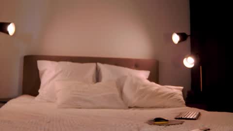 Liza online show from 04-28-26, 02:21