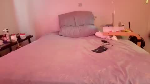 Snapshot of wowhotcutiepie chatting on 03-01-26, 05:59 Cuteipie online show from 03-01-26, 05:59