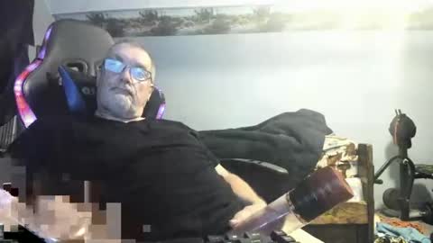 wowsers2022 online show from 10-19-25, 10:16