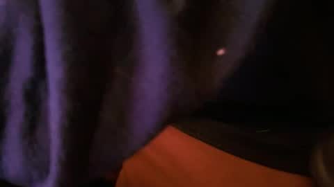 Snapshot of wrangleat0r chatting on 12-23-25, 02:31 wrangleat0r online show from 12-23-25, 02:31