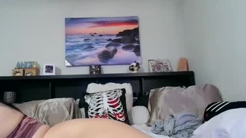 Crystal Lake online show from 09-18-25, 04:36